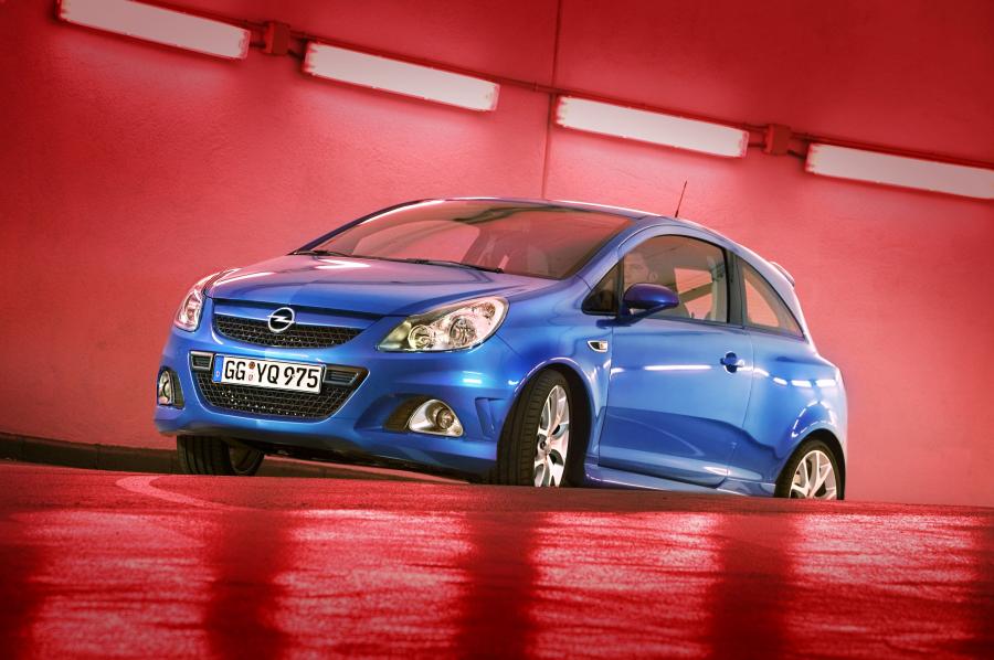  Opel Corsa OPC 2007 года  (фото 7 из 63)